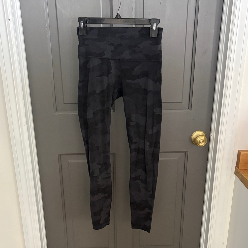 Lululemon Athletica Black Camouflage Leggings